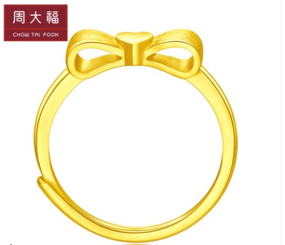 周大福珠宝首饰可爱蝴蝶结足金黄金戒指计价EOF100 Jewellery lovely bow tie solid gold gold ring priced EOF100 gift